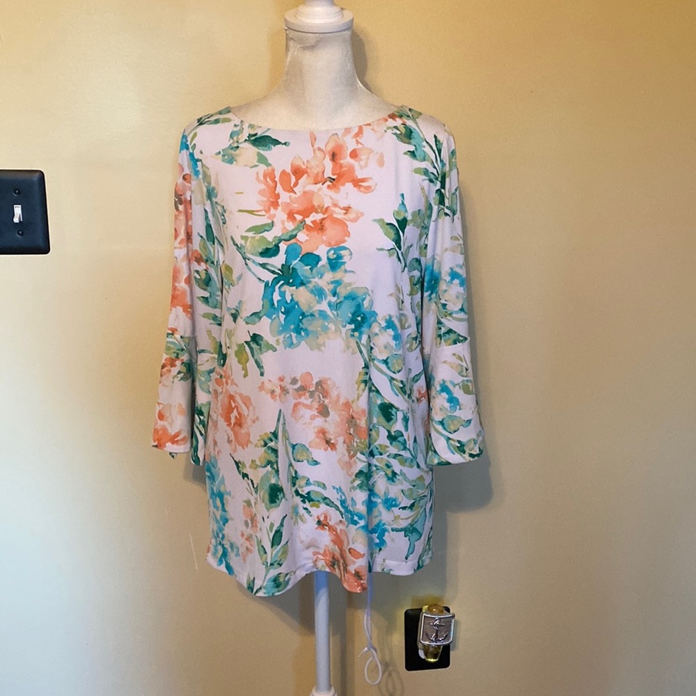 Susan Graver top